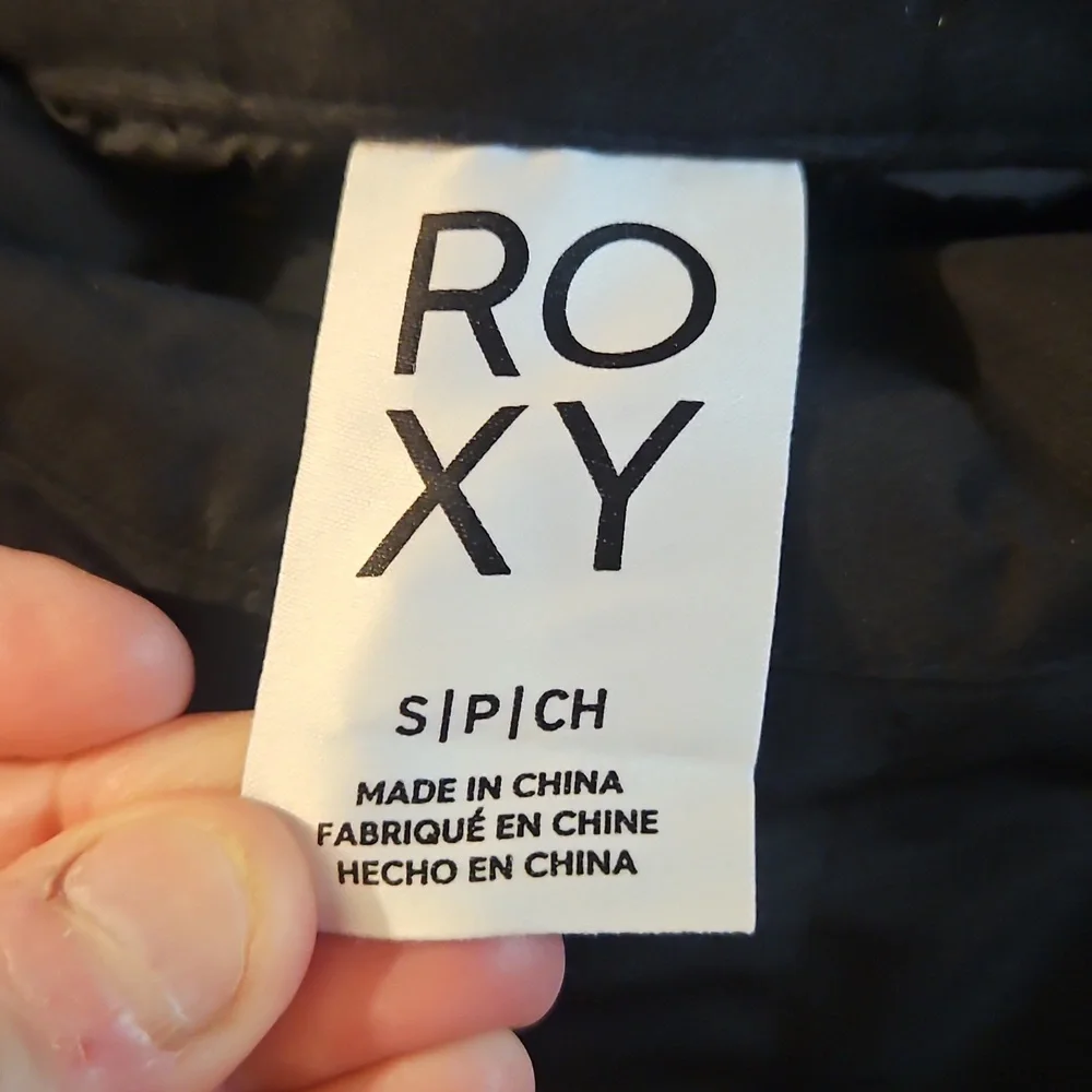 ROXY SNOW PANTS: BLACK: NEW WITHOUT TAGS: SIZE SMALL_2